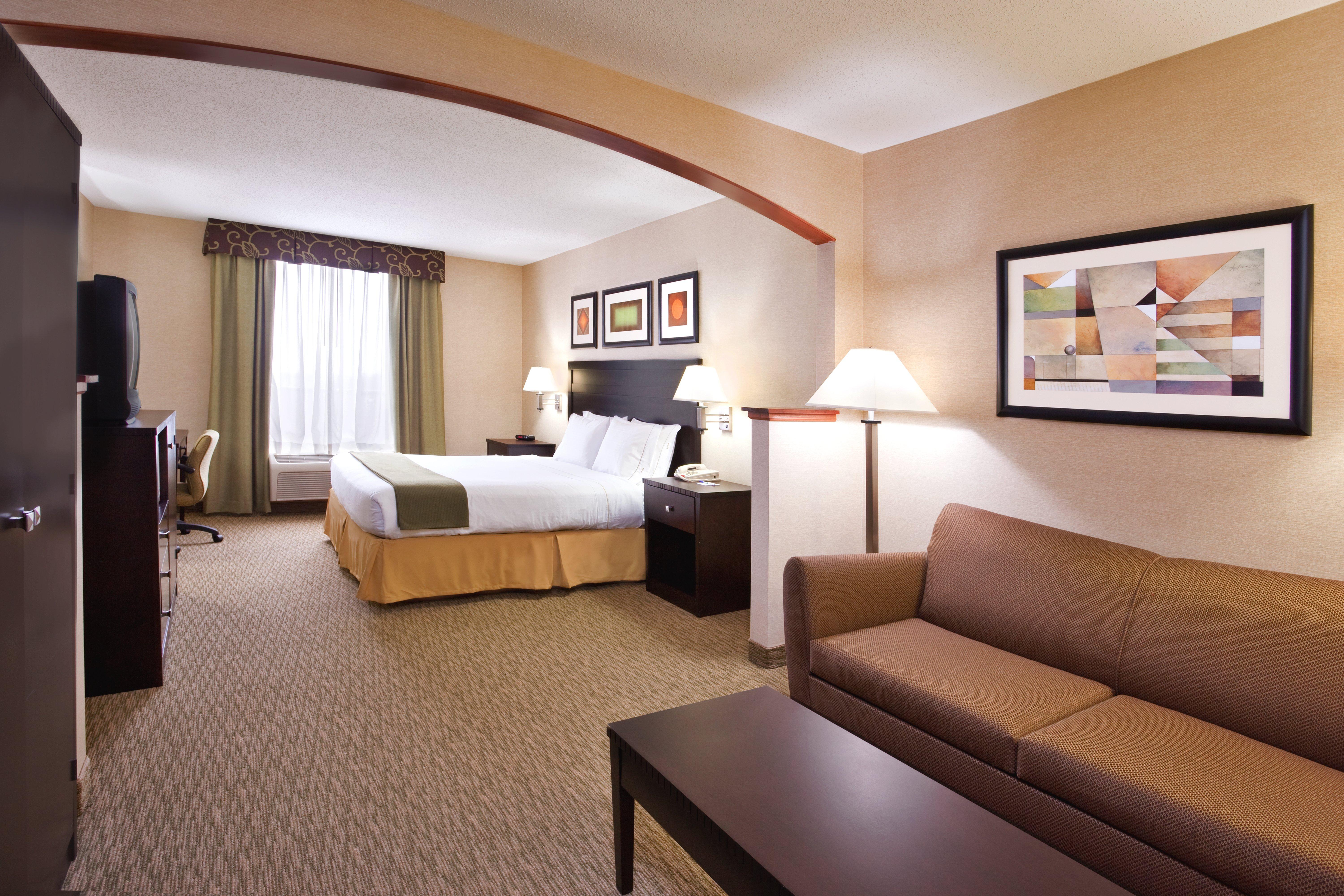 Holiday Inn Express Hotel & Suites Cleveland-Streetsboro By Ihg Exterior photo