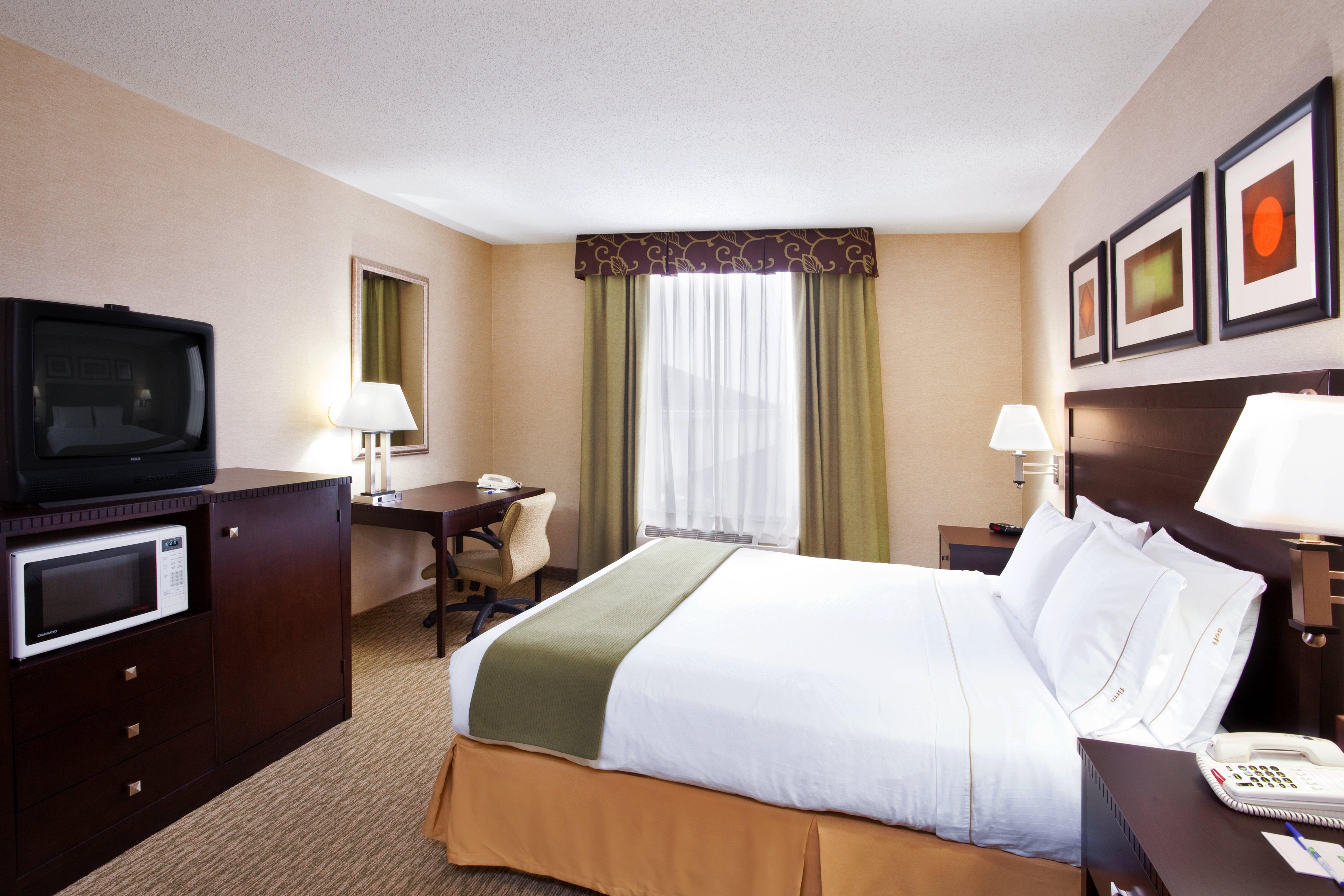 Holiday Inn Express Hotel & Suites Cleveland-Streetsboro By Ihg Exterior photo