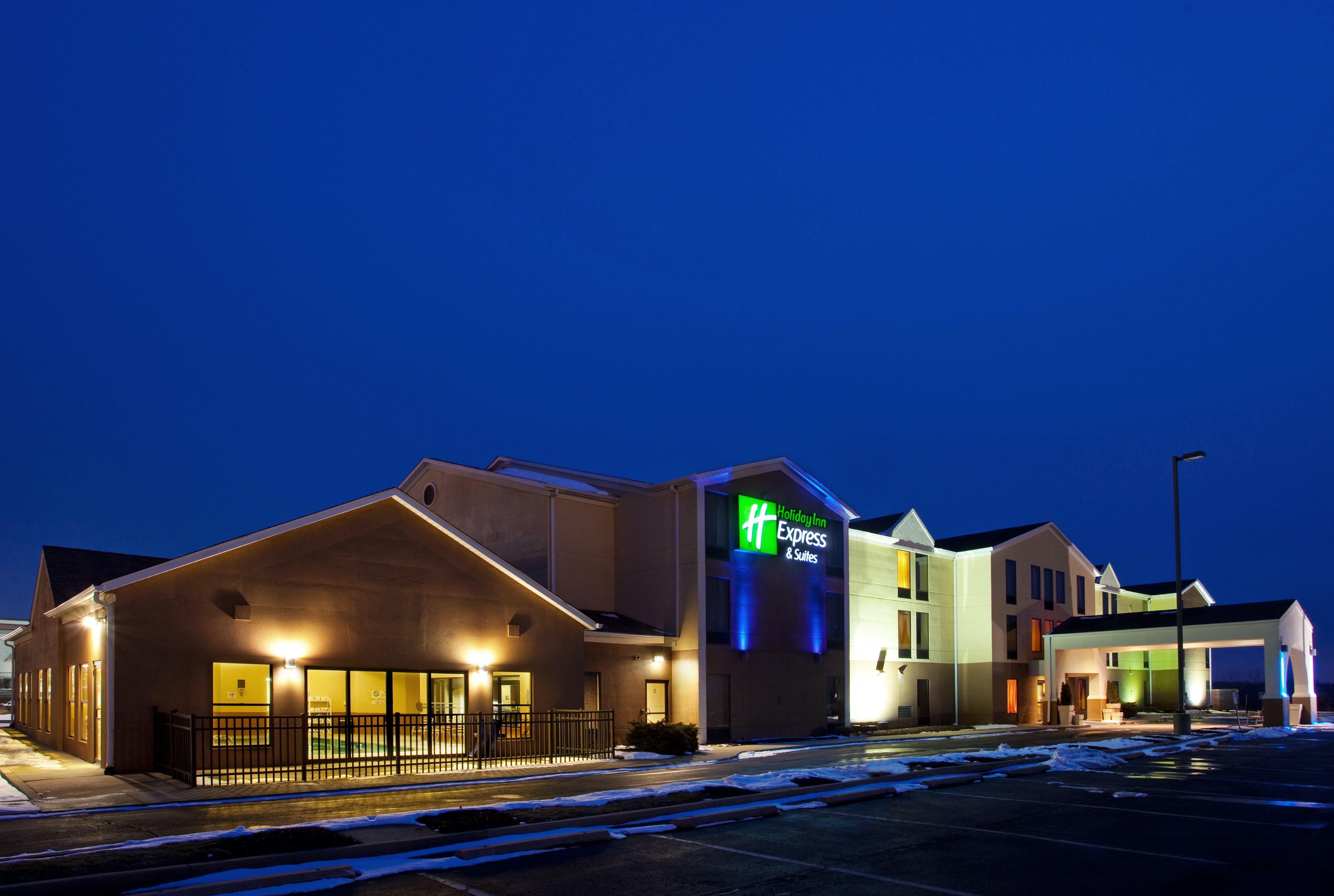 Holiday Inn Express Hotel & Suites Cleveland-Streetsboro By Ihg Exterior photo