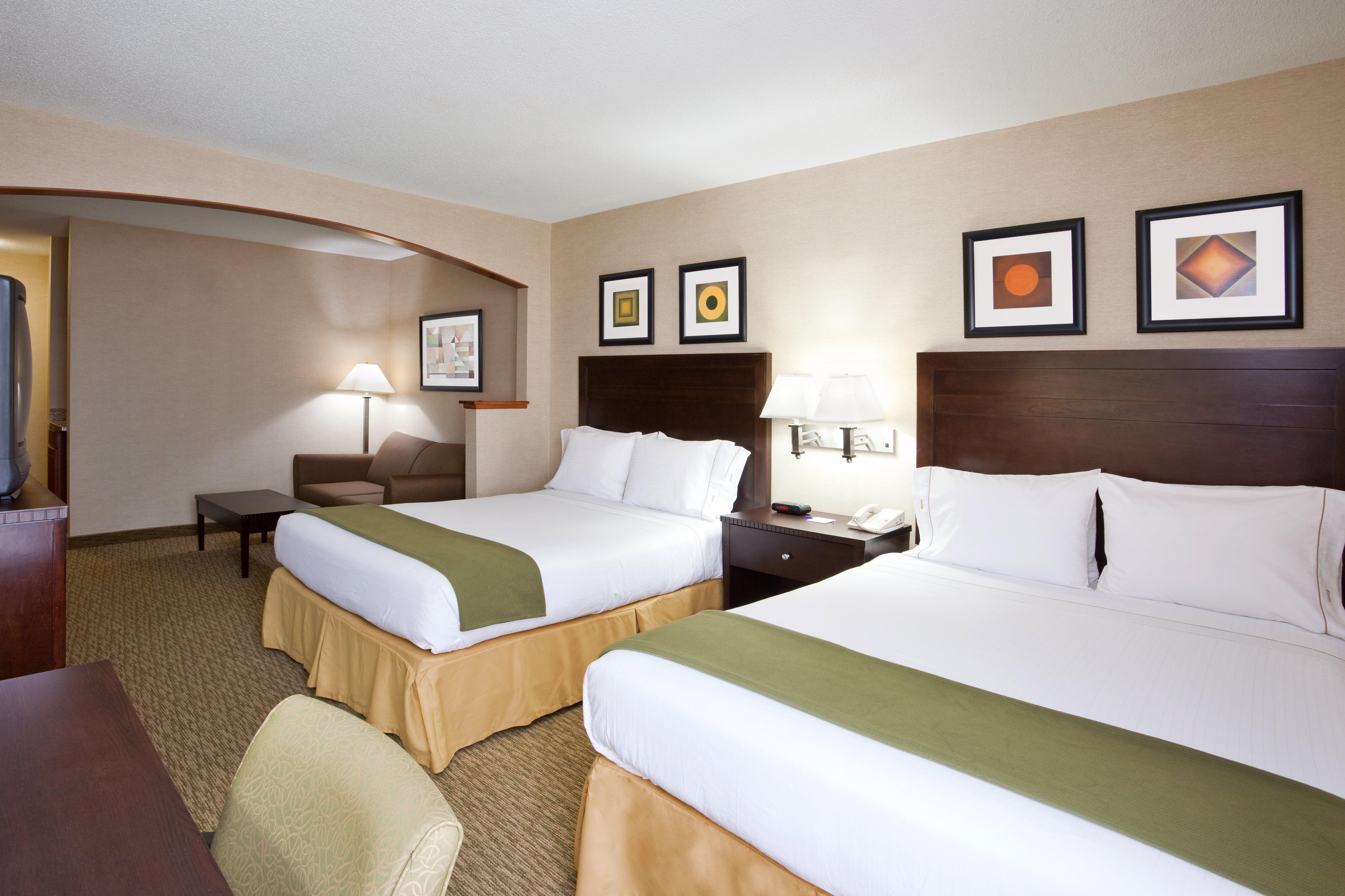 Holiday Inn Express Hotel & Suites Cleveland-Streetsboro By Ihg Exterior photo