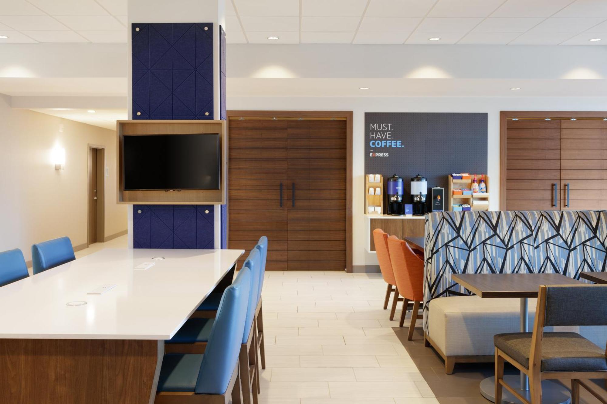 Holiday Inn Express Hotel & Suites Cleveland-Streetsboro By Ihg Exterior photo